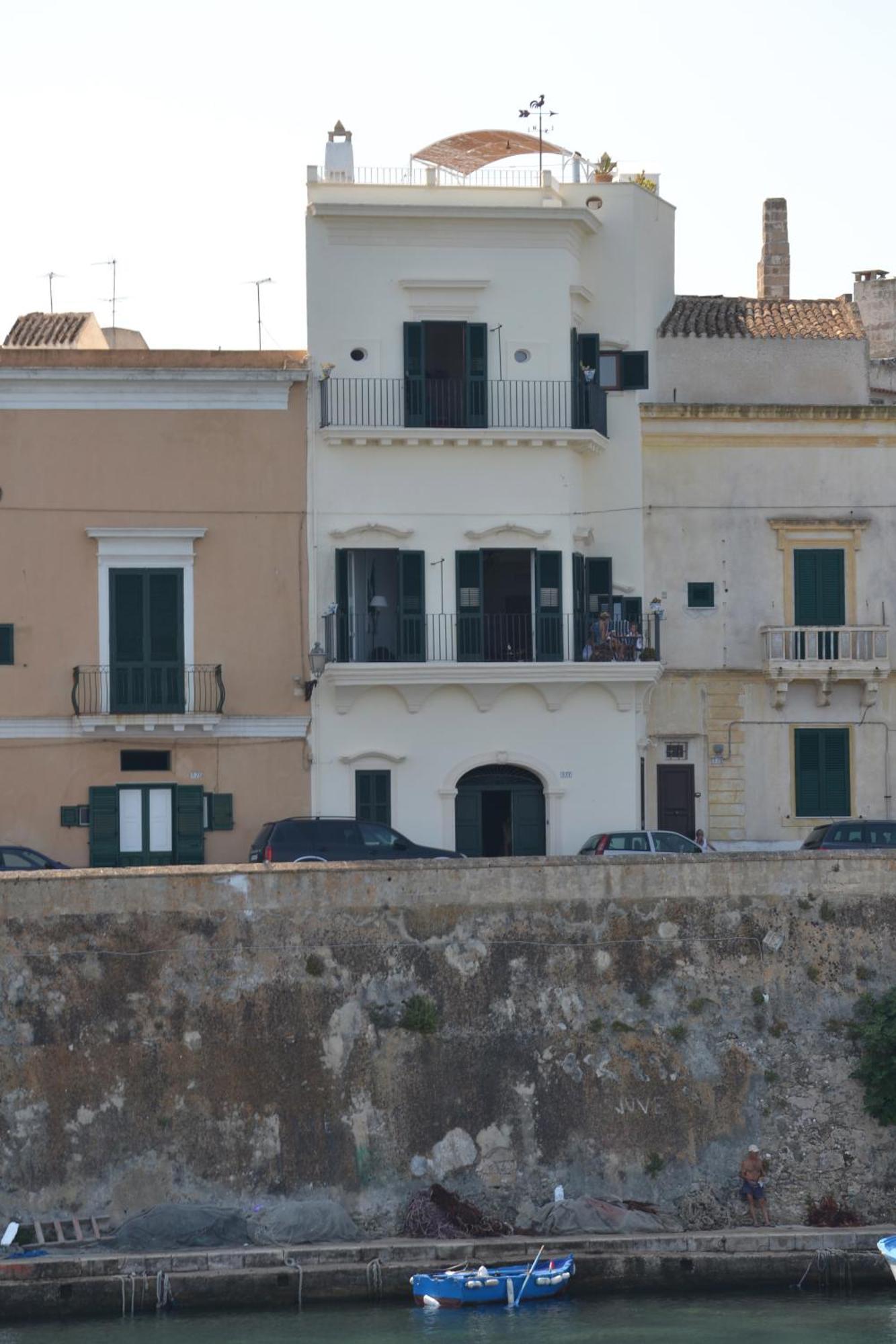 Vila 4 Balconi House-San Gregorio Palazzo Unico Vista Mare Gallipoli Exteriér fotografie